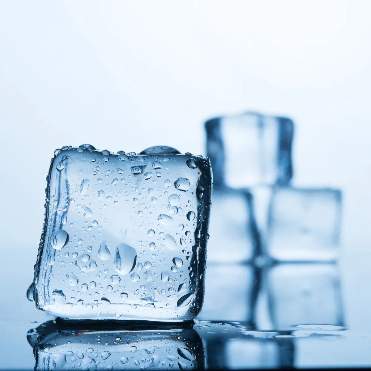 Chilled Ice Cubes – Visual Representation of Dark Ice Fragrance Notes