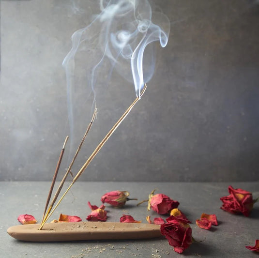 Blunt Cloud Incense Sticks 11"- Spring Flower (12 Count)