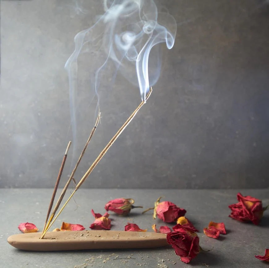 Blunt Cloud Incense Sticks 11"- Opium & Spice (12 Count)